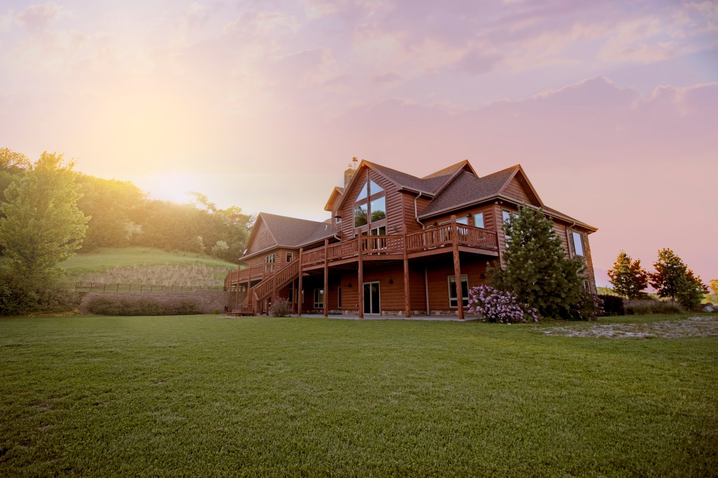 Maximizing Success with Trusted Agent Reviews